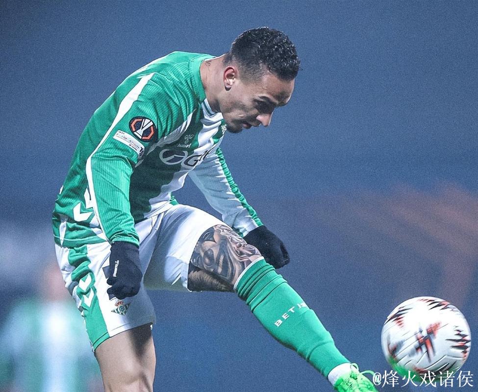 25岁圆神再建功:狂奔压迫 凌空外脚背进空门!16场8球4助 25岁圆神再建功:狂奔压迫 凌空外脚背进空门!16场8球4助